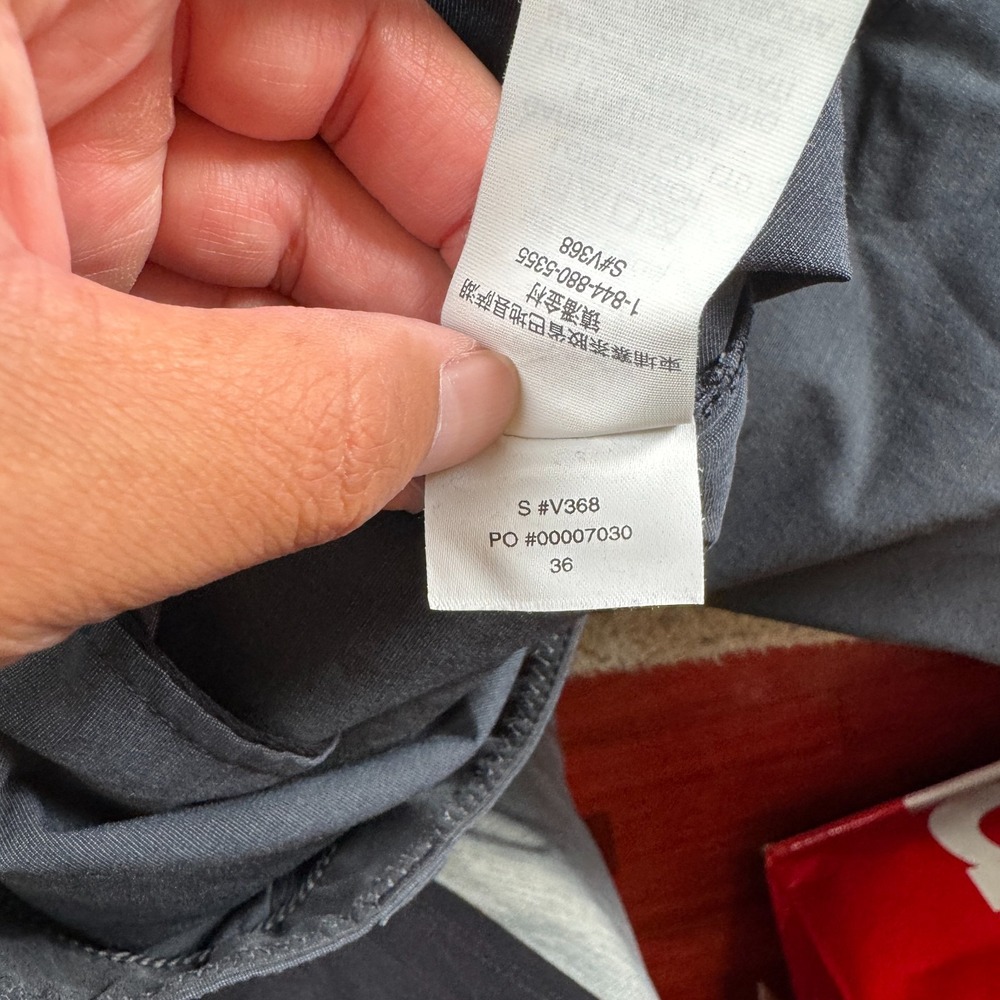 Vuori Aim Mens Stretch Performance Chino Golf Shorts Dark Gray V368 Size 38 - Picture 7 of 8